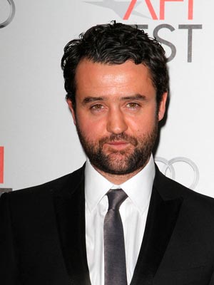 Дэниэл Мейс Daniel Mays - Артур Янг